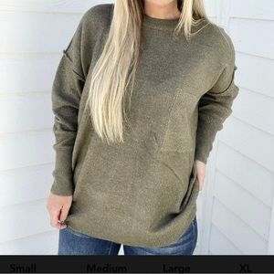 Melange high low pocket sweater